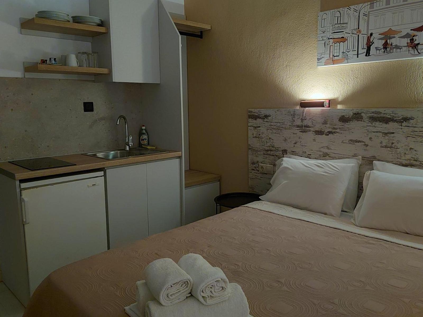 House Stella Kalamitsi - Studios & Apartments Экстерьер фото